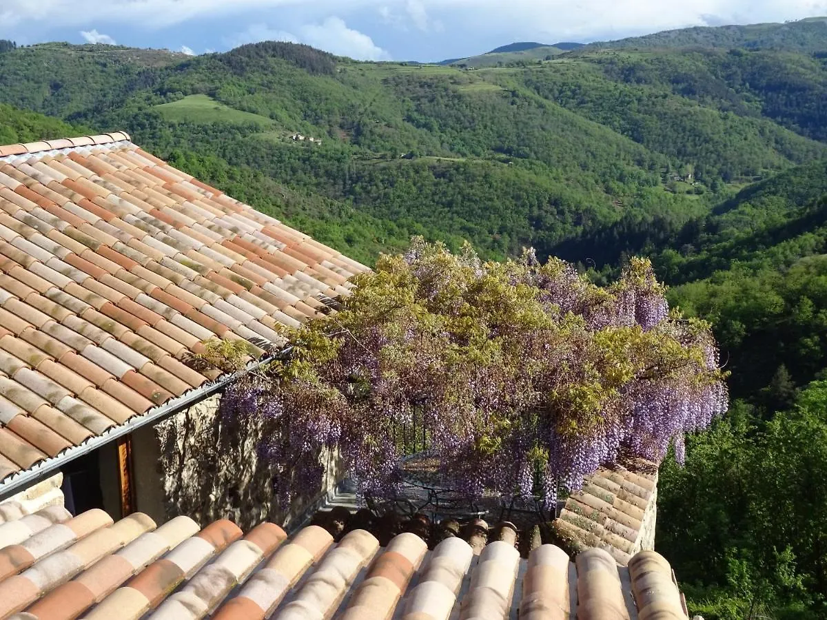 Hotel Gite De Chapeleche Les Glycines Gluiras